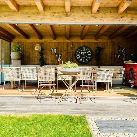 Aparthotel Kroesbacher Фулпмес Екстериор снимка