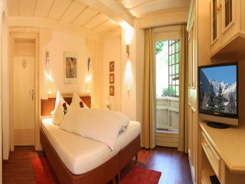 Aparthotel Kroesbacher Фулпмес Стая снимка